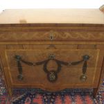 612 3521 CHEST OF DRAWERS